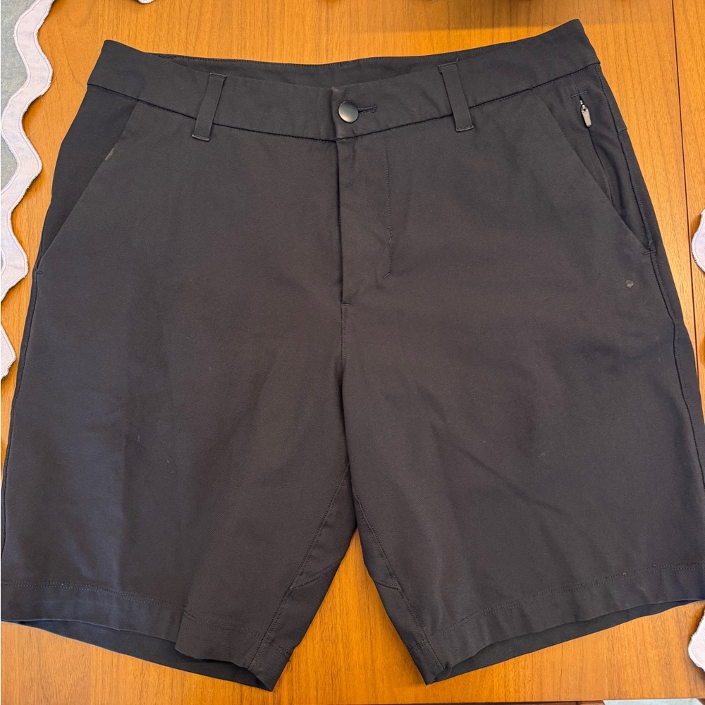 lululemon athletica Men's Charcoal Shorts